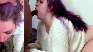 Close up fuck girl in big cock