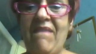 Sexy Senior’s Webcam Show Amateur Granny’s Exhibition!