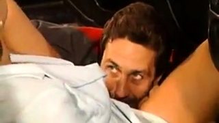 Deutsche MILF mit groen Titten bekommt Gesichtsbesamung